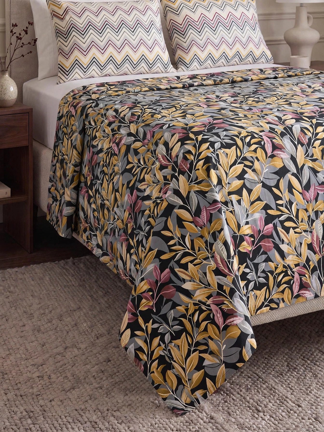 Midnight Canopy - Black Botanical Leaf Bedsheet