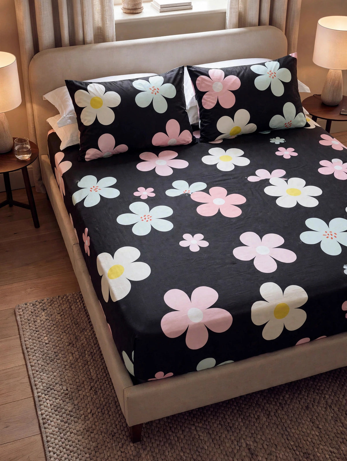 Bloom Black & Pink - Fitted